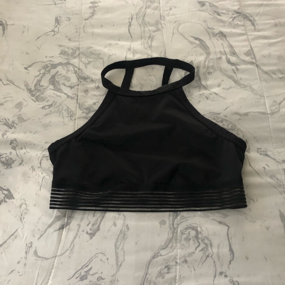 Vs sports bra